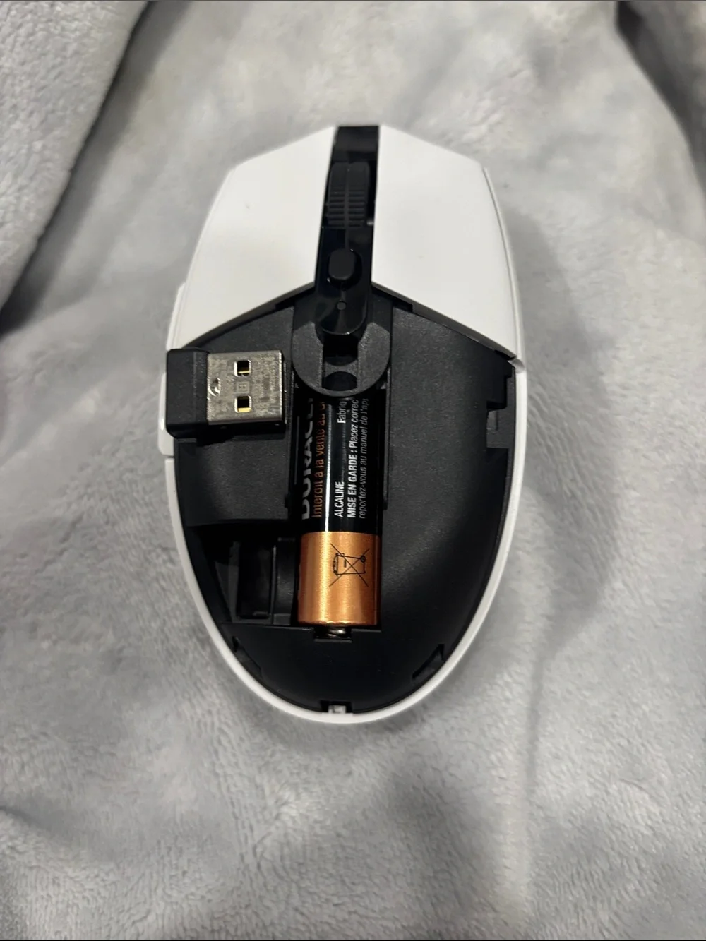 Logitech White Wireless Mouse with Black Scroll Accent